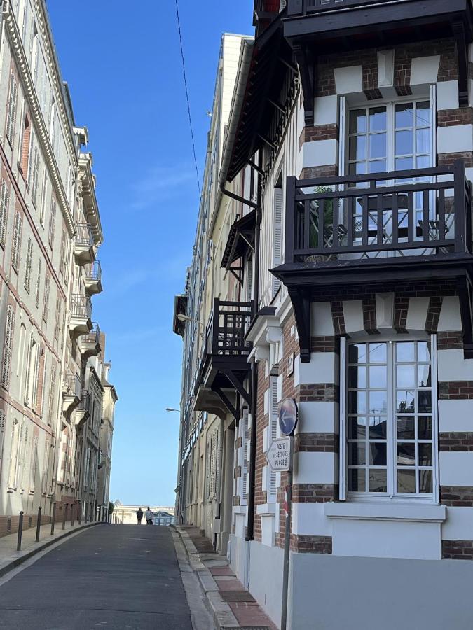 L Emeraude - Trouville Exteriör bild
